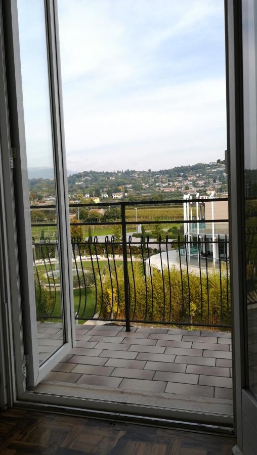 Suite Francy Panorama Bardolino Exteriör bild