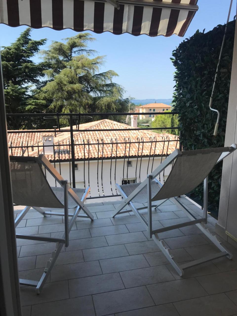 Suite Francy Panorama Bardolino Exteriör bild