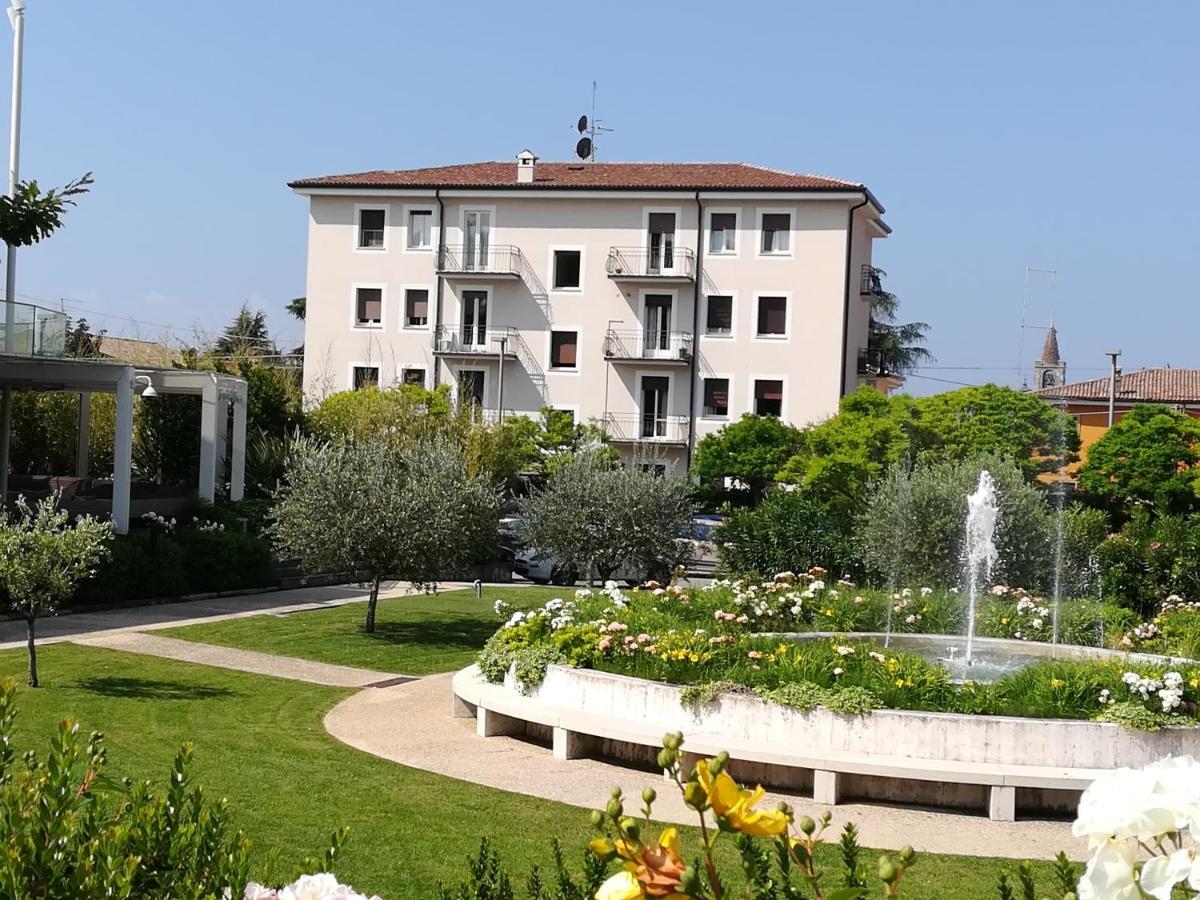 Suite Francy Panorama Bardolino Exteriör bild